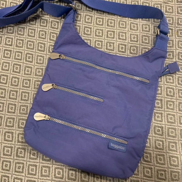 Baggallini NWOT Big Zipper Bag - Picture 2 of 9